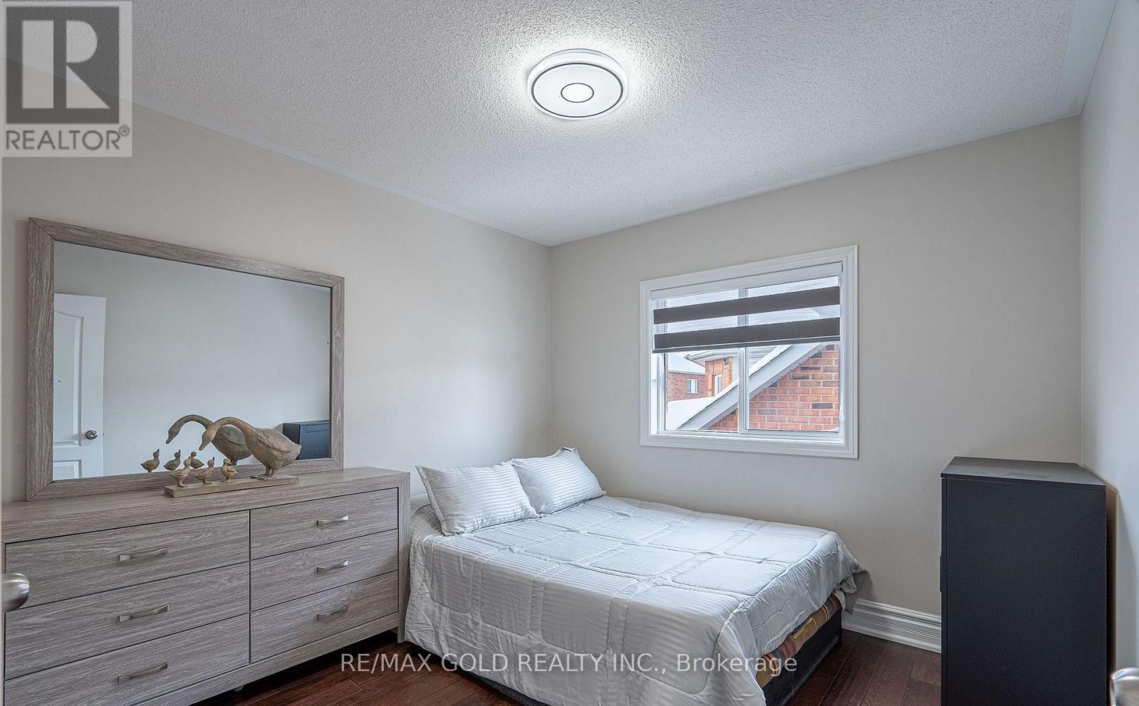 10 Leopard Gate, Brampton, Ontario  L6R 2E5 - Photo 21 - W12792766