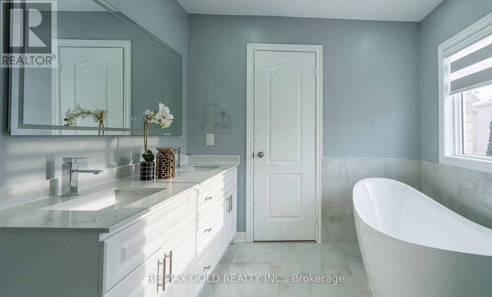 10 Leopard Gate, Brampton, Ontario  L6R 2E5 - Photo 29 - W12792766