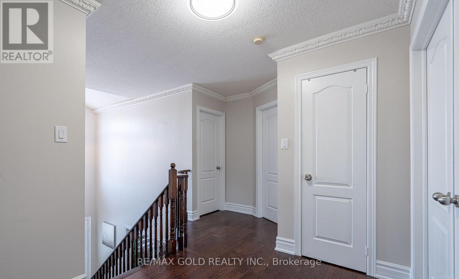 10 Leopard Gate, Brampton, Ontario  L6R 2E5 - Photo 31 - W12792766