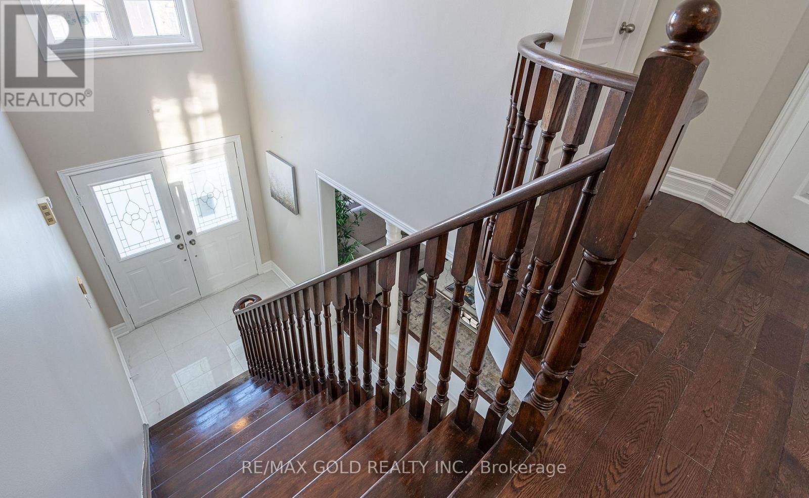 10 Leopard Gate, Brampton, Ontario  L6R 2E5 - Photo 33 - W12792766