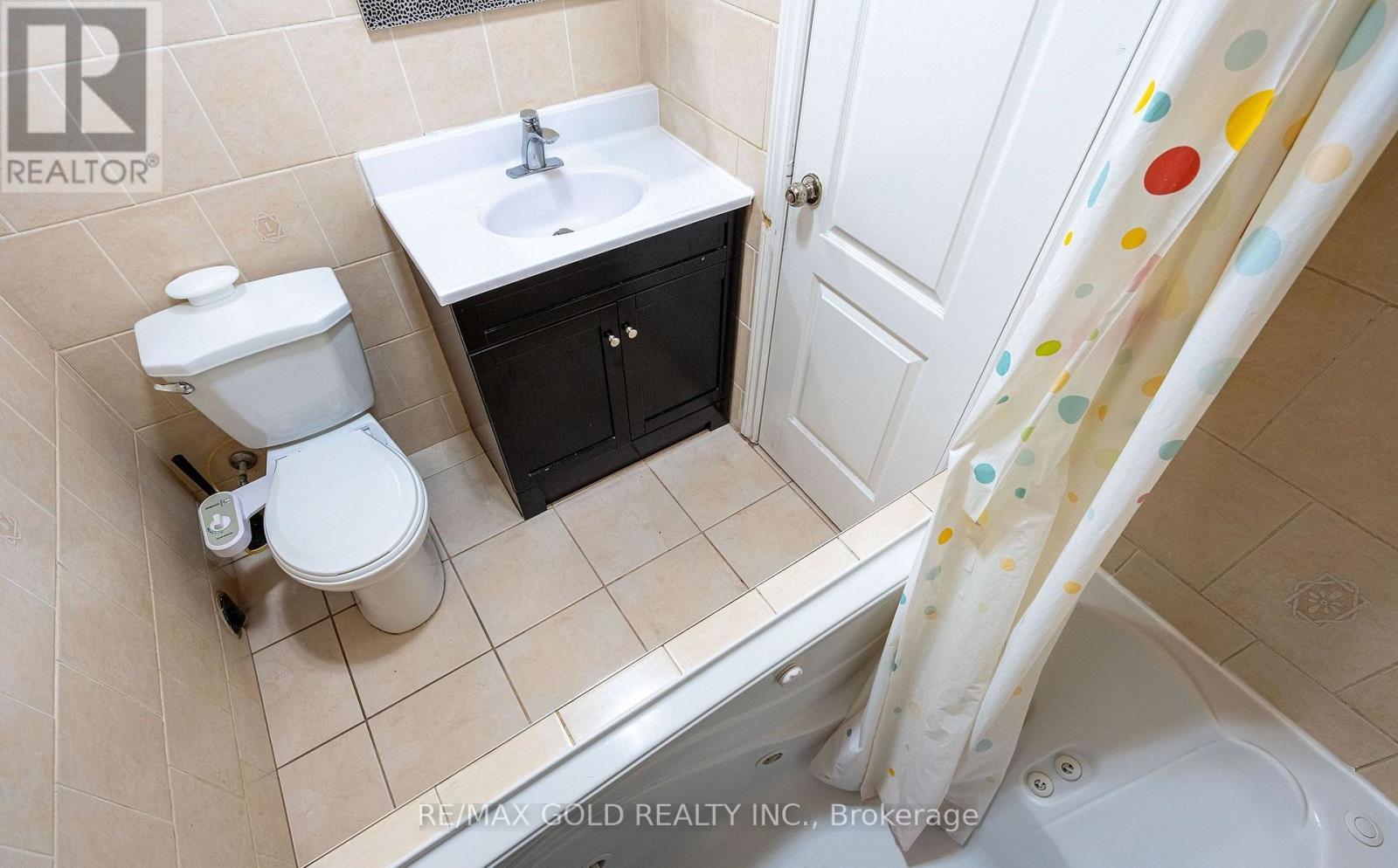 10 Leopard Gate, Brampton, Ontario  L6R 2E5 - Photo 42 - W12792766