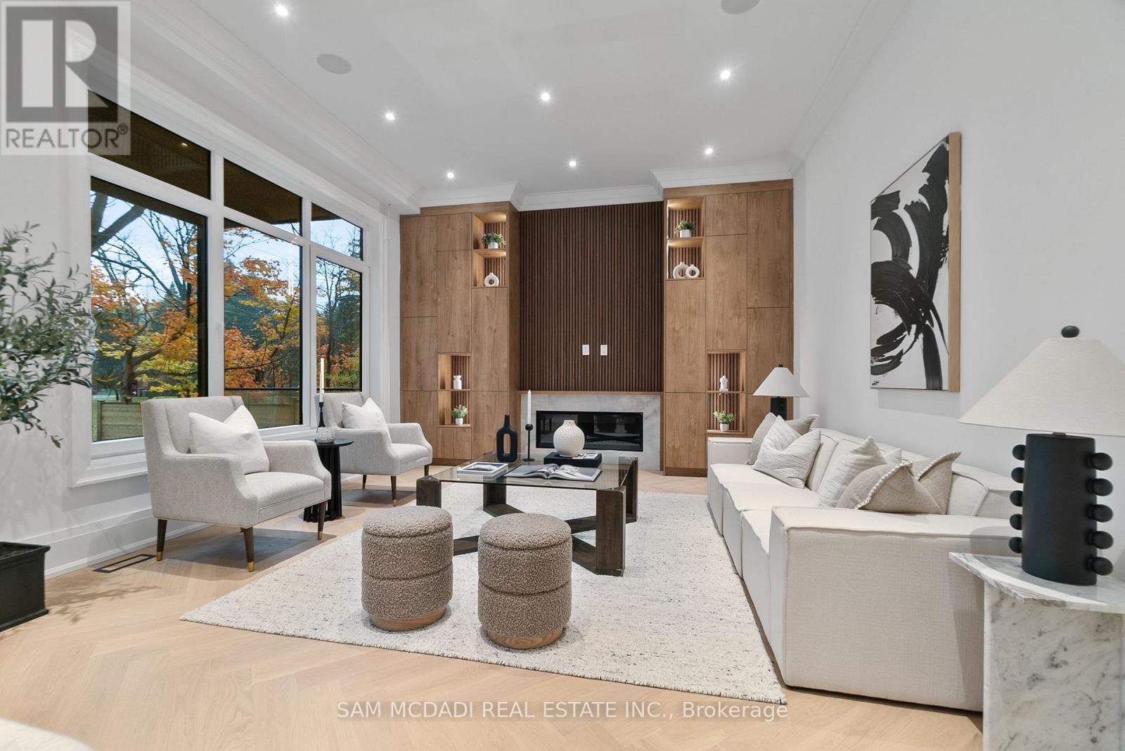 84 Pebbleridge Place, Oakville, Ontario  L6K 3Y4 - Photo 13 - W12792798