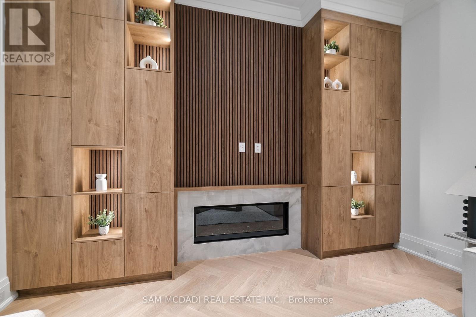 84 Pebbleridge Place, Oakville, Ontario  L6K 3Y4 - Photo 14 - W12792798