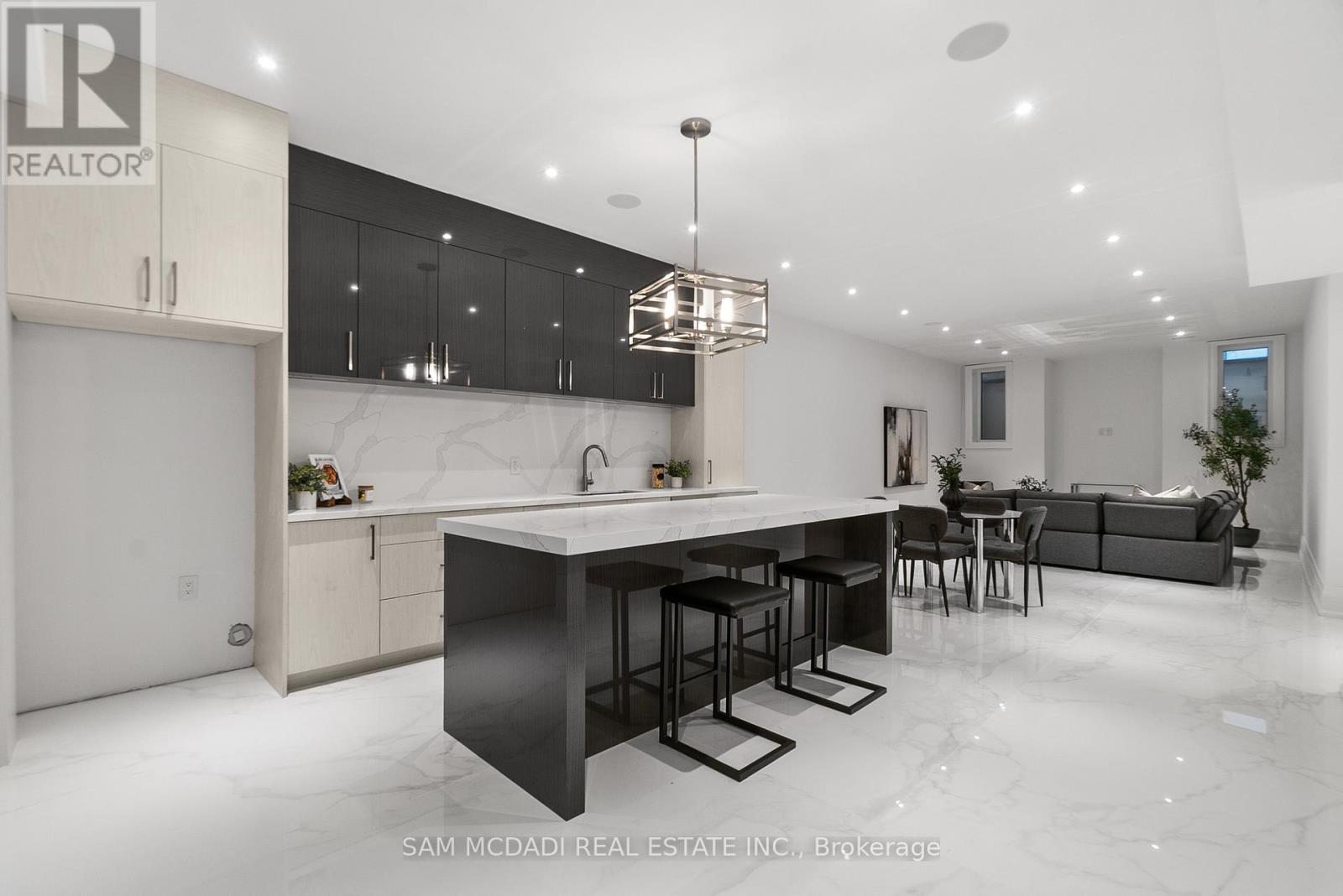 84 Pebbleridge Place, Oakville, Ontario  L6K 3Y4 - Photo 37 - W12792798