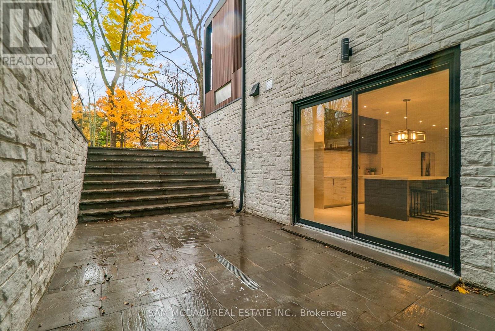 84 Pebbleridge Place, Oakville, Ontario  L6K 3Y4 - Photo 48 - W12792798