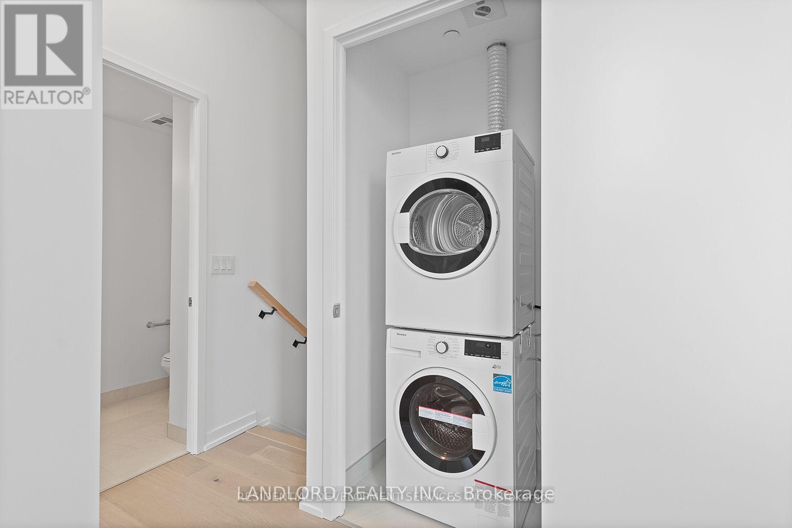1205 - 3100 Keele Street, Toronto, Ontario  M3M 0E1 - Photo 20 - W12792822