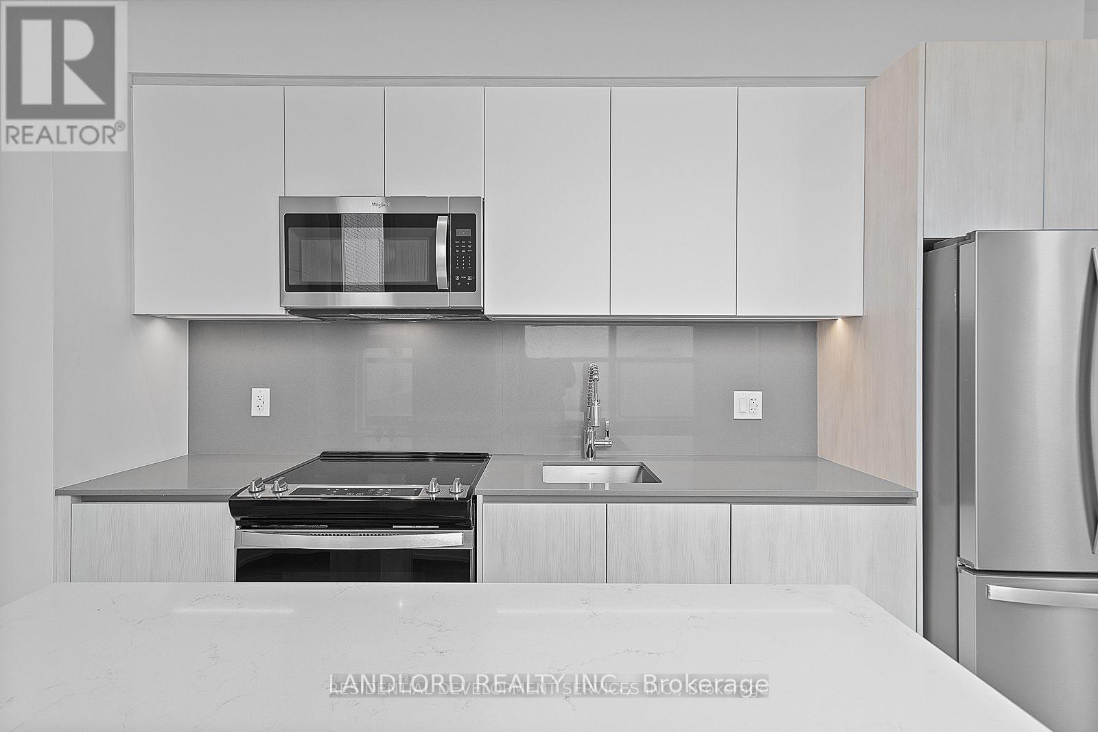 1205 - 3100 Keele Street, Toronto, Ontario  M3M 0E1 - Photo 3 - W12792822