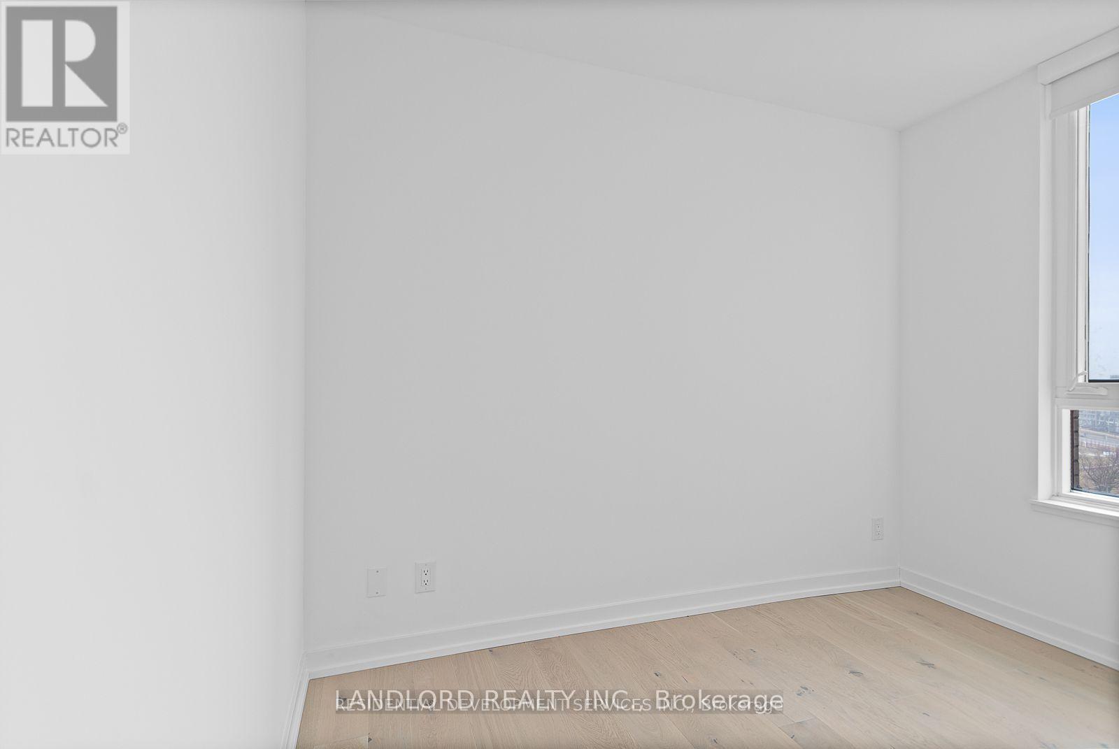 1205 - 3100 Keele Street, Toronto, Ontario  M3M 0E1 - Photo 9 - W12792822