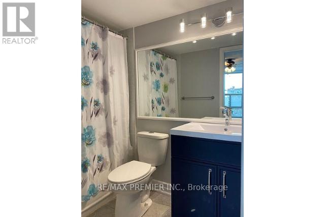 612 - 33 Elm Drive W, Mississauga, Ontario  L5B 4M1 - Photo 15 - W12792834