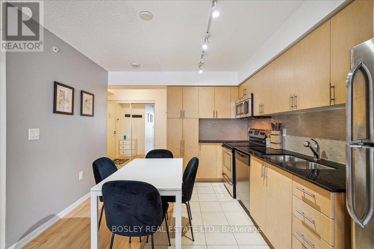 1419 - 800 Lawrence Avenue W, Toronto, Ontario  M6A 0B1 - Photo 7 - W12792862