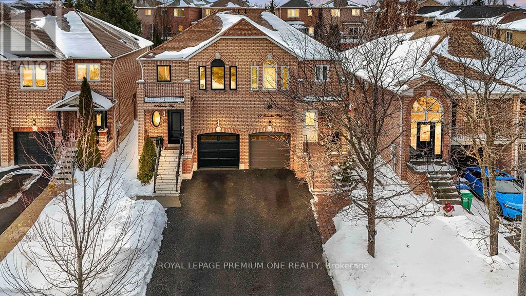 99 SENATOR WAY, Caledon, Ontario