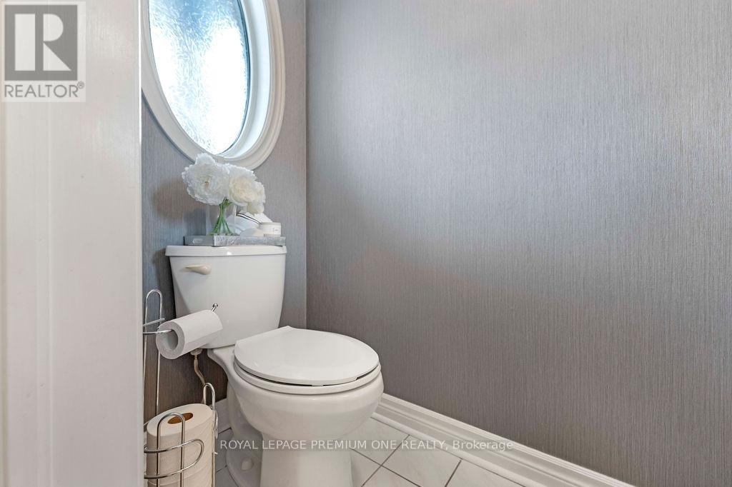 99 Senator Way, Caledon, Ontario  L7S 2S6 - Photo 18 - W12792870