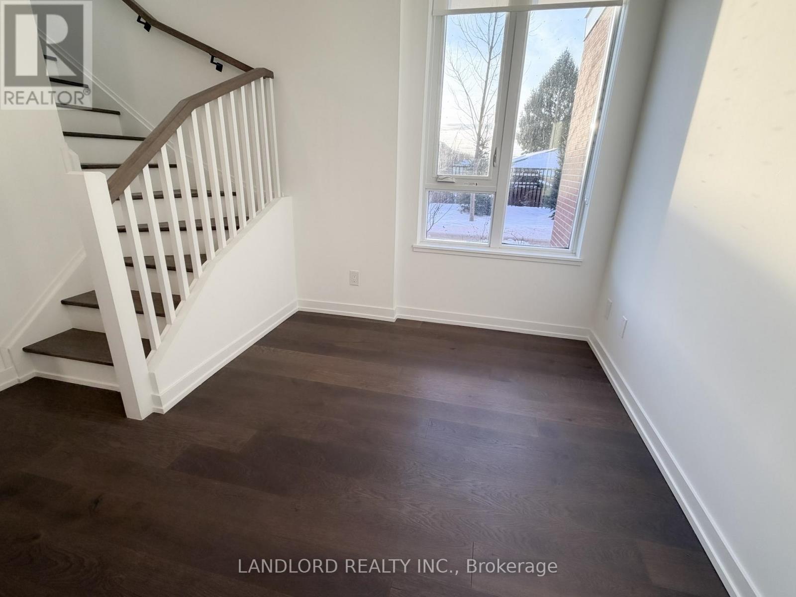 112 - 15 Maryport Avenue, Toronto, Ontario  M3M 0E1 - Photo 10 - W12792892