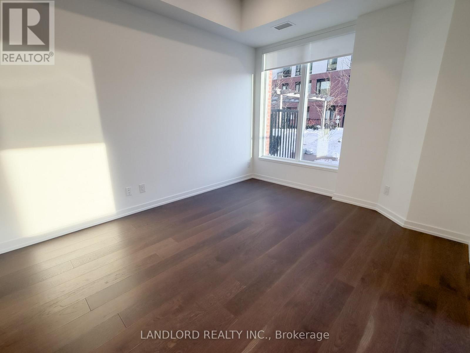 112 - 15 Maryport Avenue, Toronto, Ontario  M3M 0E1 - Photo 7 - W12792892