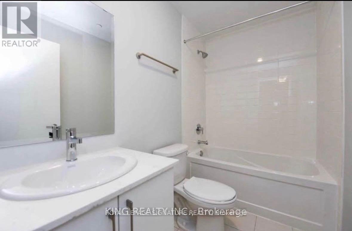 309a - 400 The East Mall, Toronto, Ontario  M9B 3Z9 - Photo 8 - W12792898