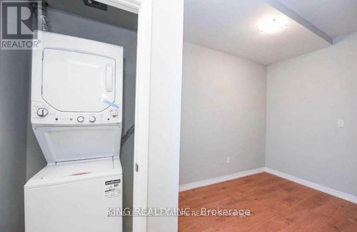 309a - 400 The East Mall, Toronto, Ontario  M9B 3Z9 - Photo 9 - W12792898