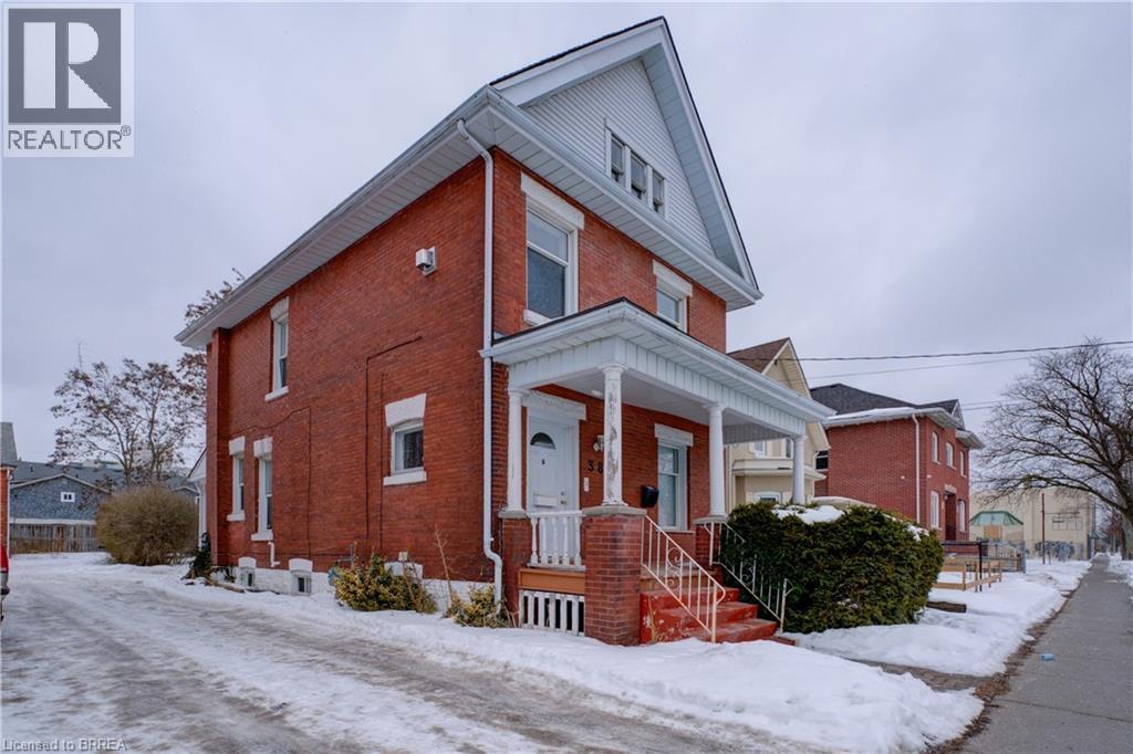 38 Nelson Street, Brantford, Ontario  N3T 2M8 - Photo 2 - 40805139