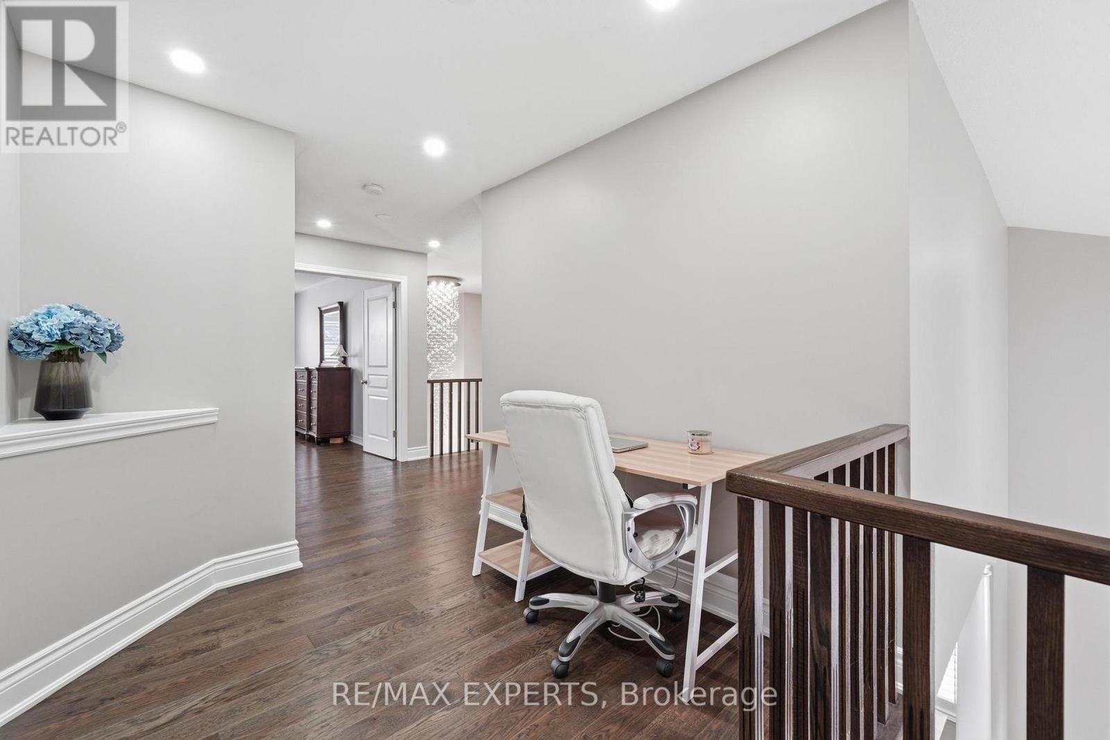 74 Boulder Crescent, Hamilton, Ontario  L0R 1P0 - Photo 27 - X12792894