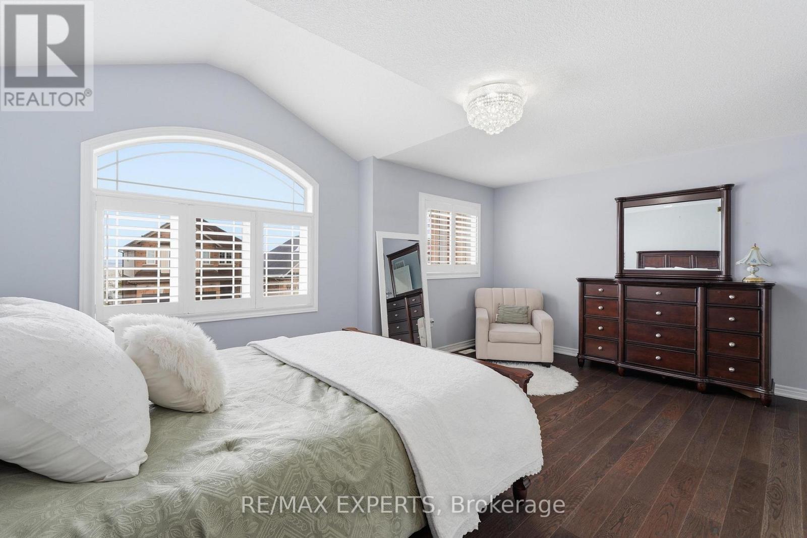 74 Boulder Crescent, Hamilton, Ontario  L0R 1P0 - Photo 31 - X12792894