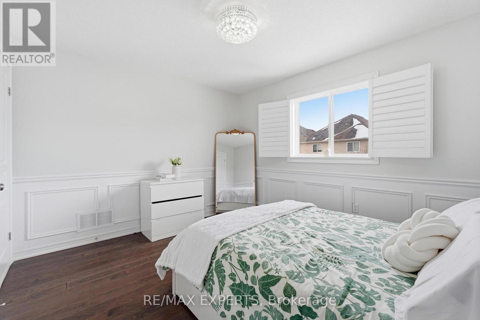 74 Boulder Crescent, Hamilton, Ontario  L0R 1P0 - Photo 37 - X12792894