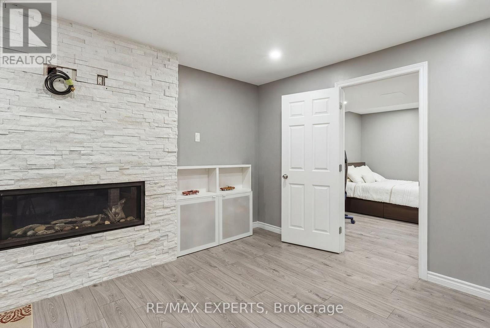 74 Boulder Crescent, Hamilton, Ontario  L0R 1P0 - Photo 40 - X12792894