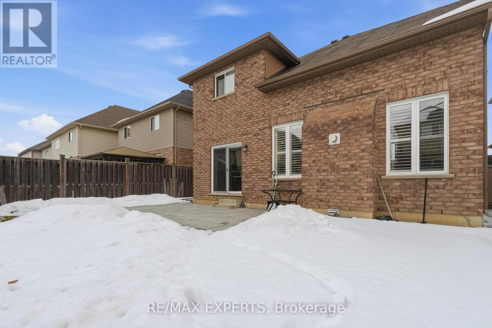 74 Boulder Crescent, Hamilton, Ontario  L0R 1P0 - Photo 44 - X12792894