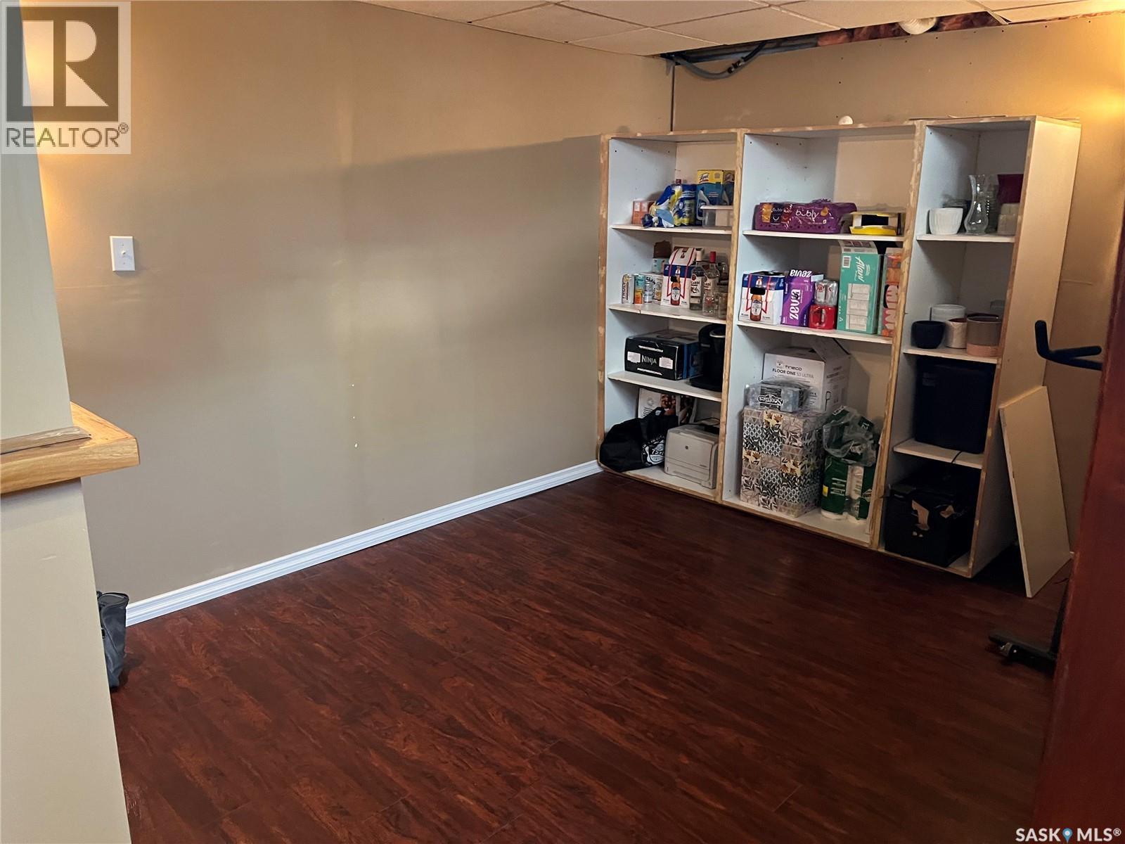 207 Dominion Road, Assiniboia, Saskatchewan  S0H 0B0 - Photo 30 - SK028694