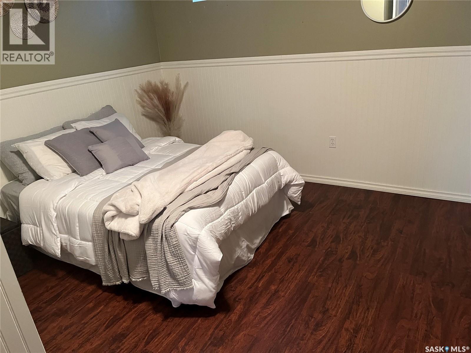 207 Dominion Road, Assiniboia, Saskatchewan  S0H 0B0 - Photo 35 - SK028694