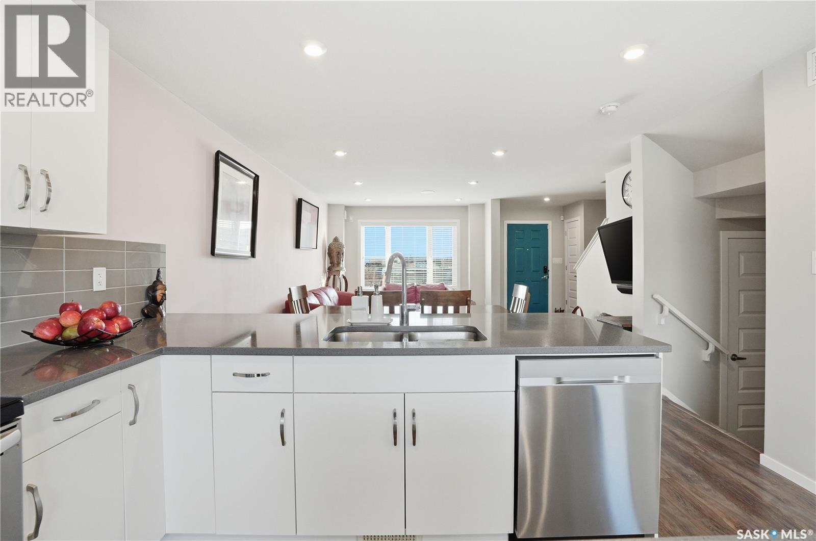 4174 Brighton Circle, Saskatoon, Saskatchewan  S7V 0M2 - Photo 9 - SK028599