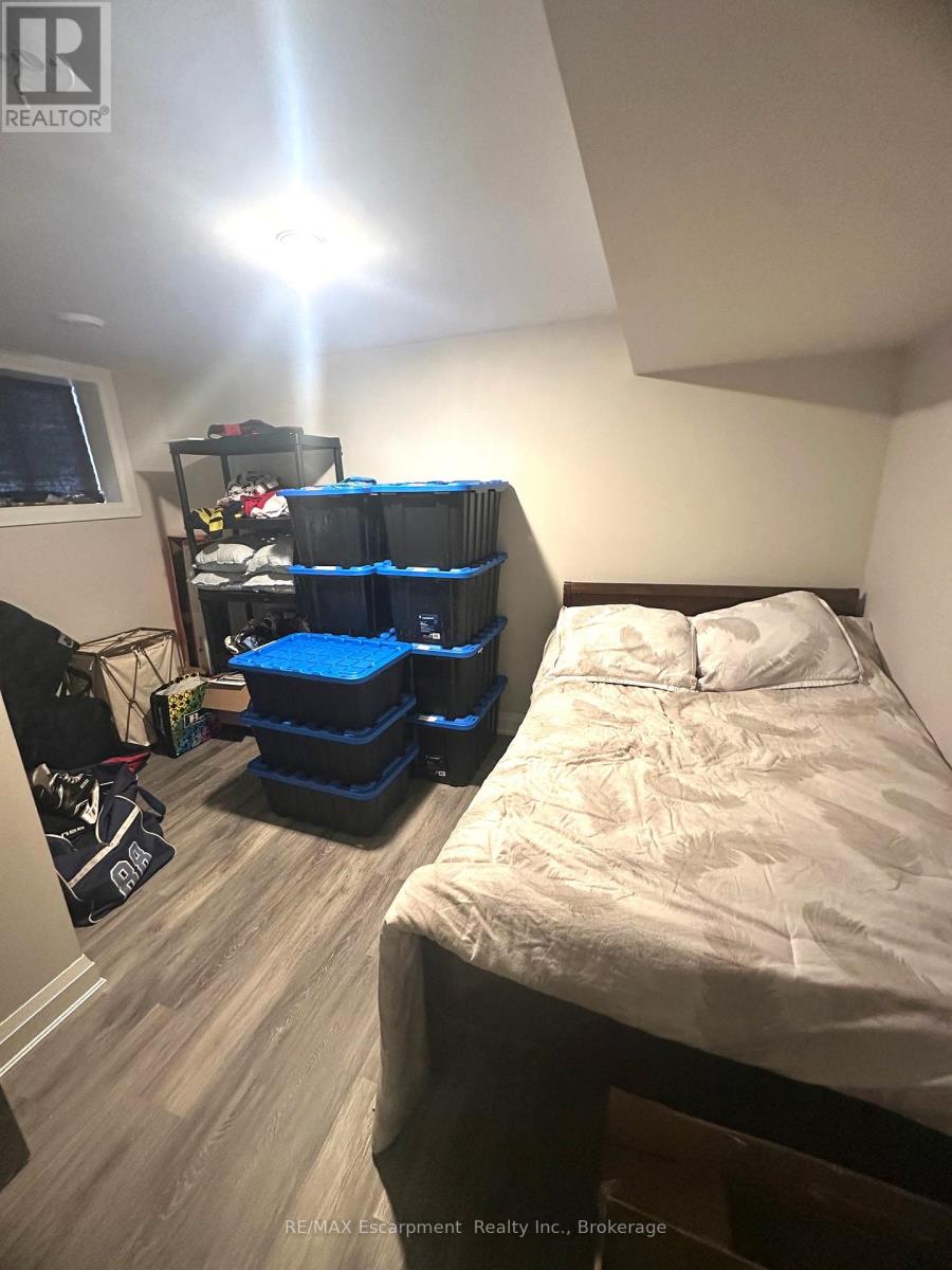 60 Park Avenue, St. Catharines, Ontario  L2P 1R2 - Photo 17 - X12792978