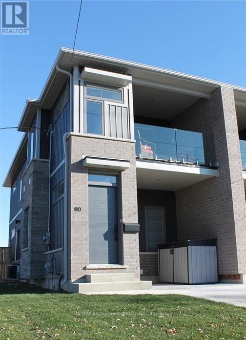 60 Park Avenue, St. Catharines, Ontario  L2P 1R2 - Photo 2 - X12792978