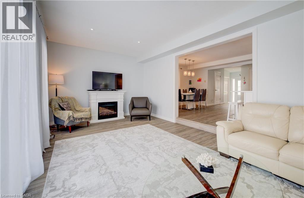 64 Hidden Creek Drive, Kitchener, Ontario  N2N 3N7 - Photo 11 - 40805057