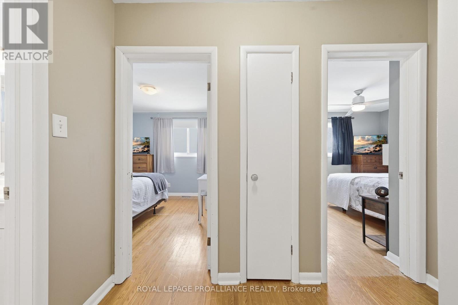 533 Bridge Street E, Belleville (Belleville Ward), Ontario  K8N 1R7 - Photo 45 - X12792924