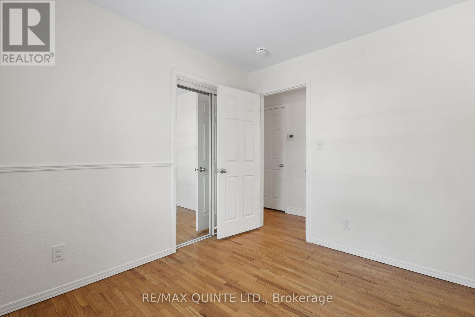 20 Prospect Avenue, Prince Edward County (Picton Ward), Ontario  K0K 2T0 - Photo 29 - X12793004