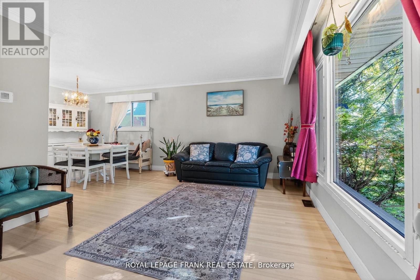 32 Melbourne Street E, Kawartha Lakes, Ontario  K9V 1X7 - Photo 10 - X12793190