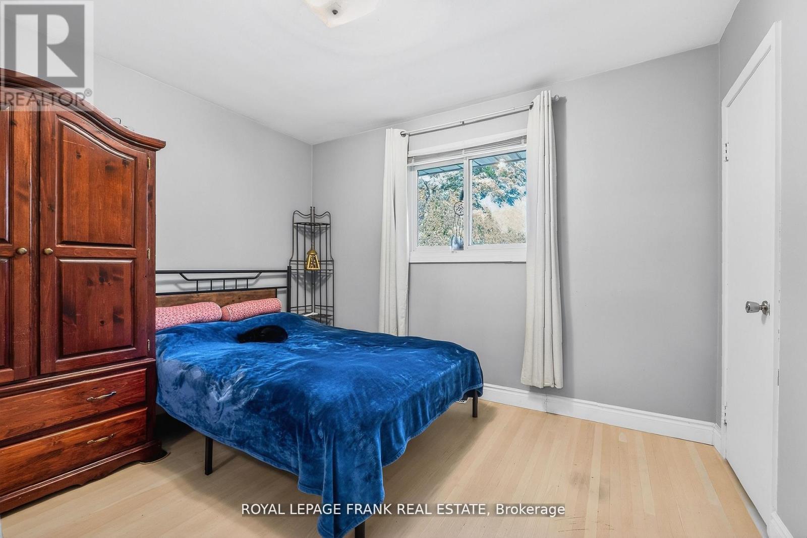 32 Melbourne Street E, Kawartha Lakes, Ontario  K9V 1X7 - Photo 19 - X12793190