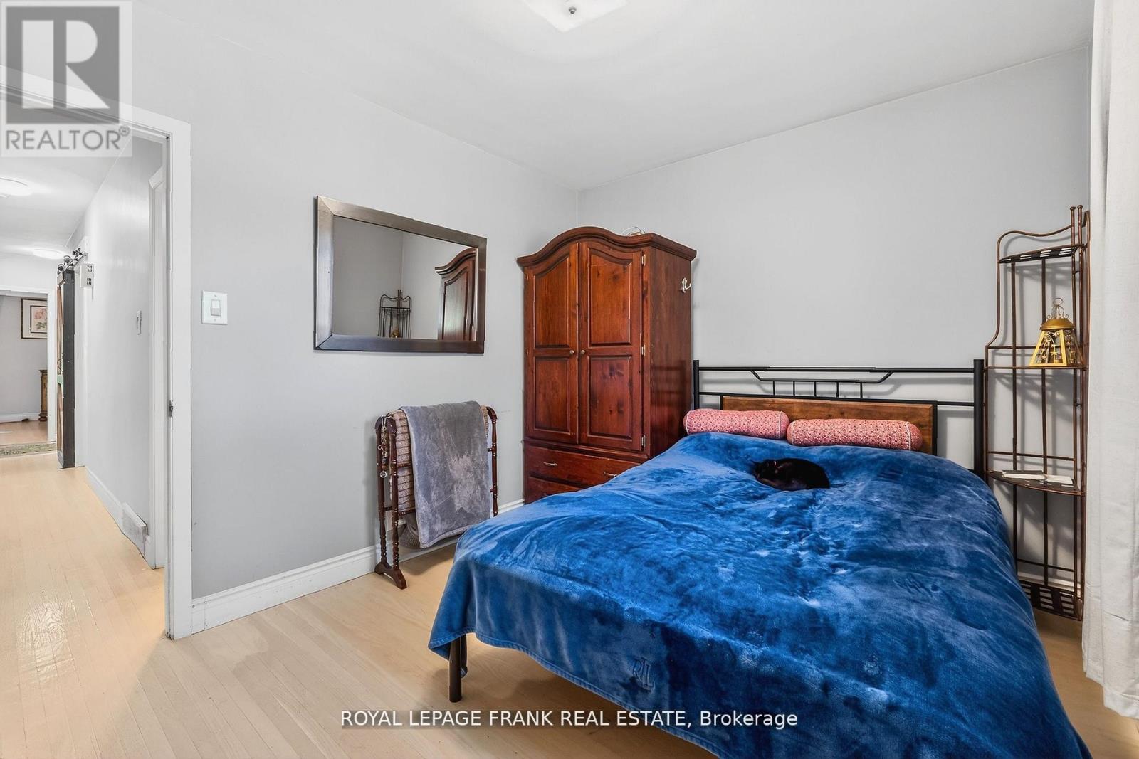 32 Melbourne Street E, Kawartha Lakes, Ontario  K9V 1X7 - Photo 20 - X12793190