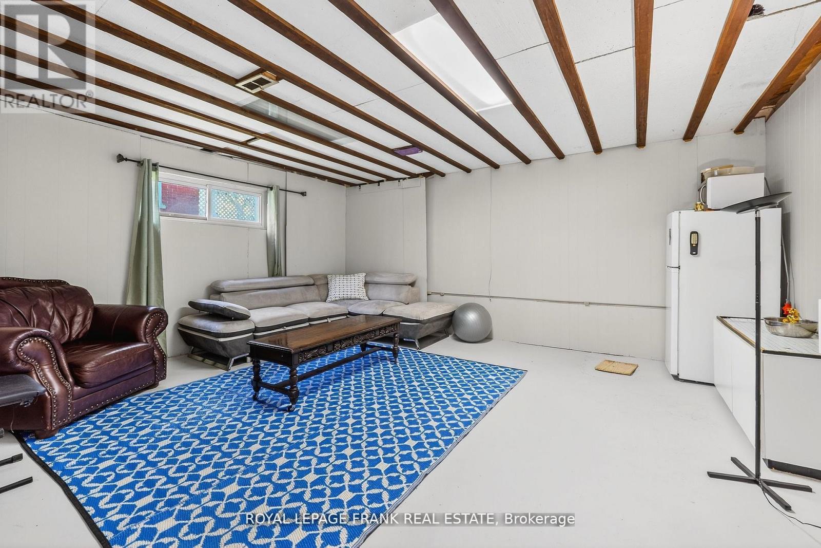 32 Melbourne Street E, Kawartha Lakes, Ontario  K9V 1X7 - Photo 24 - X12793190