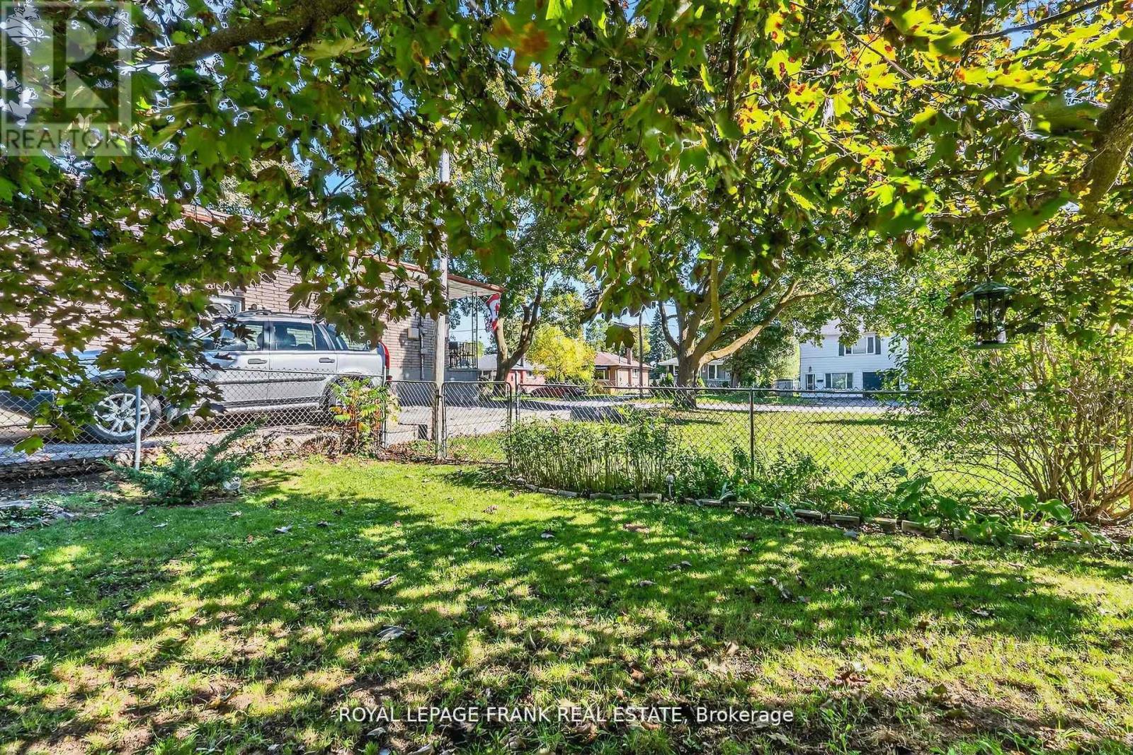 32 Melbourne Street E, Kawartha Lakes, Ontario  K9V 1X7 - Photo 35 - X12793190