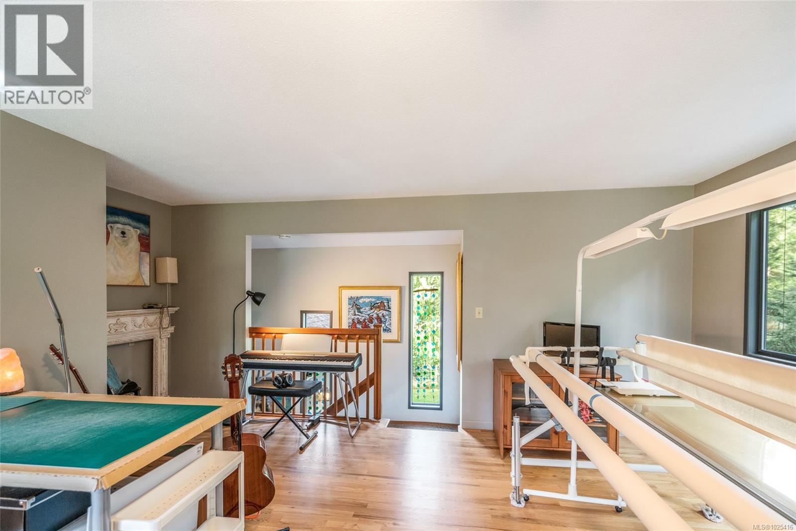 885 Horseshoe Rd, Gabriola Island, British Columbia  V0R 1X3 - Photo 25 - 1025416