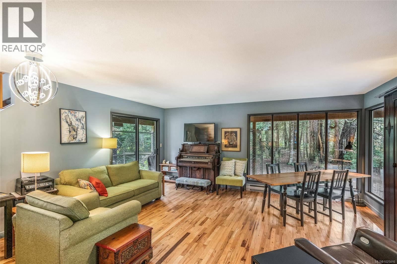 885 Horseshoe Rd, Gabriola Island, British Columbia  V0R 1X3 - Photo 10 - 1025416