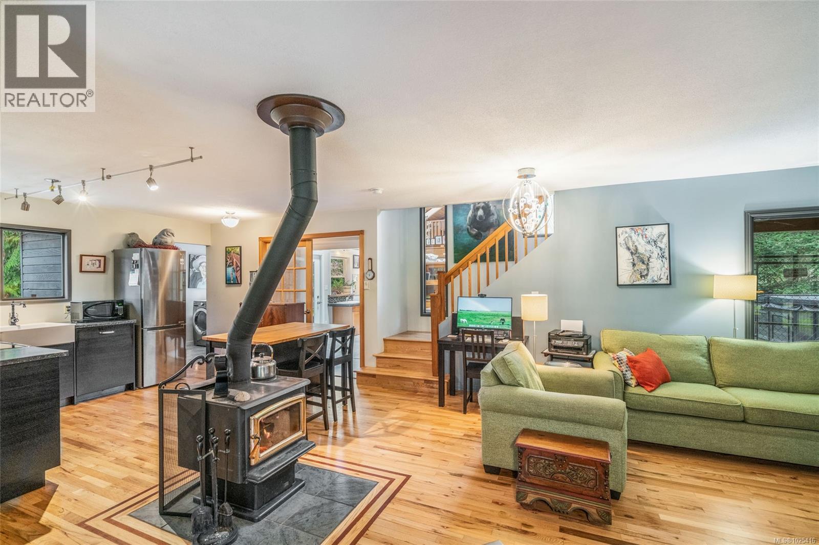 885 Horseshoe Rd, Gabriola Island, British Columbia  V0R 1X3 - Photo 7 - 1025416