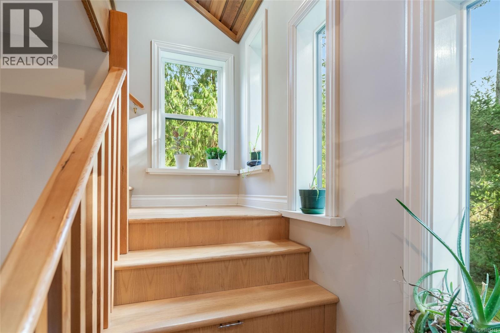 885 Horseshoe Rd, Gabriola Island, British Columbia  V0R 1X3 - Photo 43 - 1025416