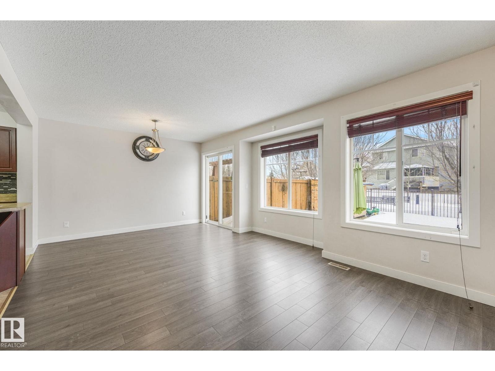 #6 14208 36 St Nw, Edmonton, Alberta  T5Y 0E4 - Photo 13 - E4471943