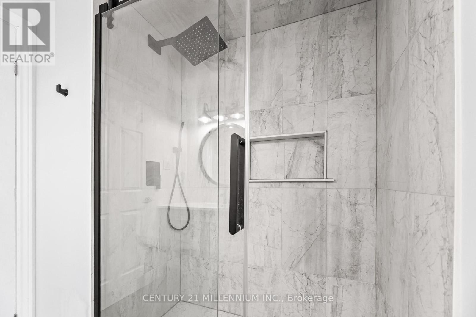 82 Orchid Crescent, Kitchener, Ontario  N2E 3N4 - Photo 17 - X12788568