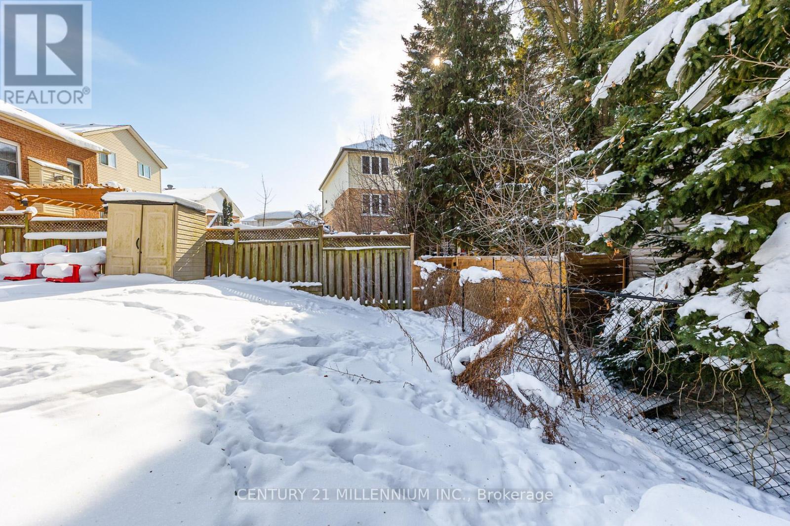 82 Orchid Crescent, Kitchener, Ontario  N2E 3N4 - Photo 42 - X12788568