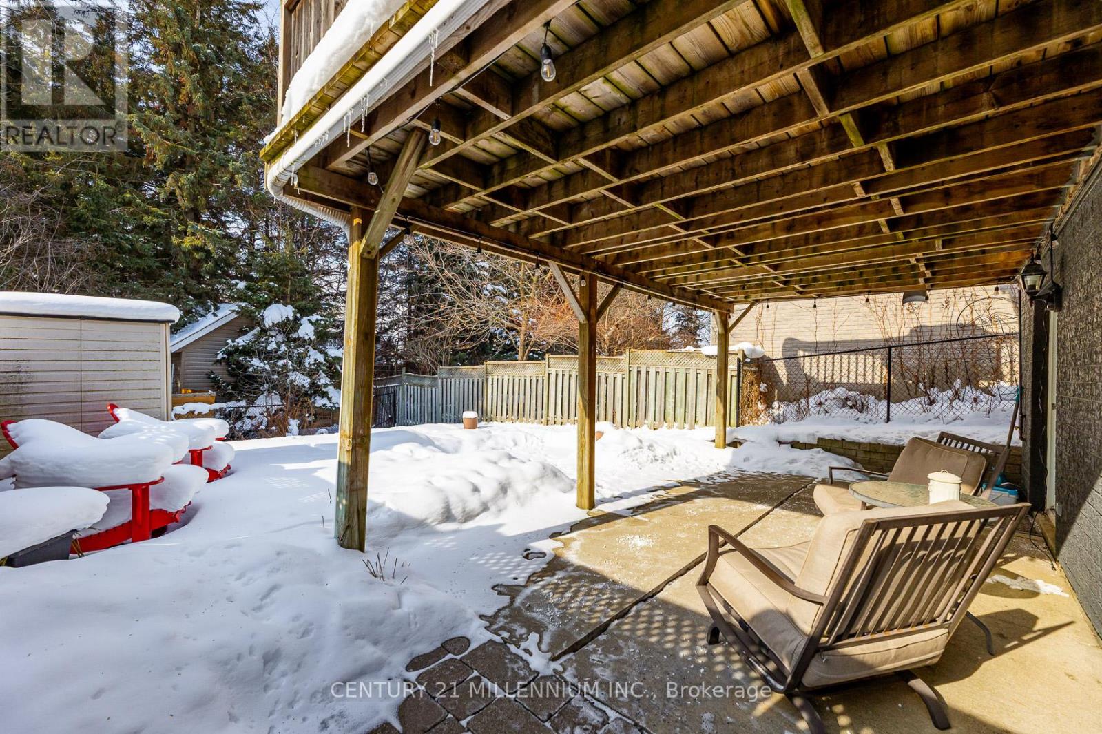 82 Orchid Crescent, Kitchener, Ontario  N2E 3N4 - Photo 37 - X12788568