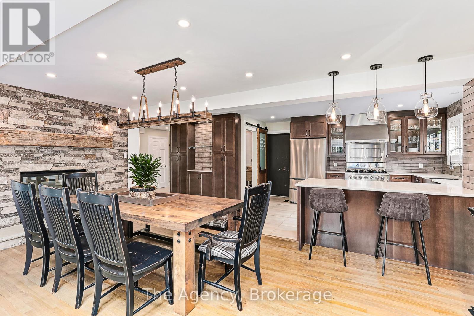 136 Grand Cypress Lane, Blue Mountains, Ontario  L9Y 0K6 - Photo 13 - X12793198