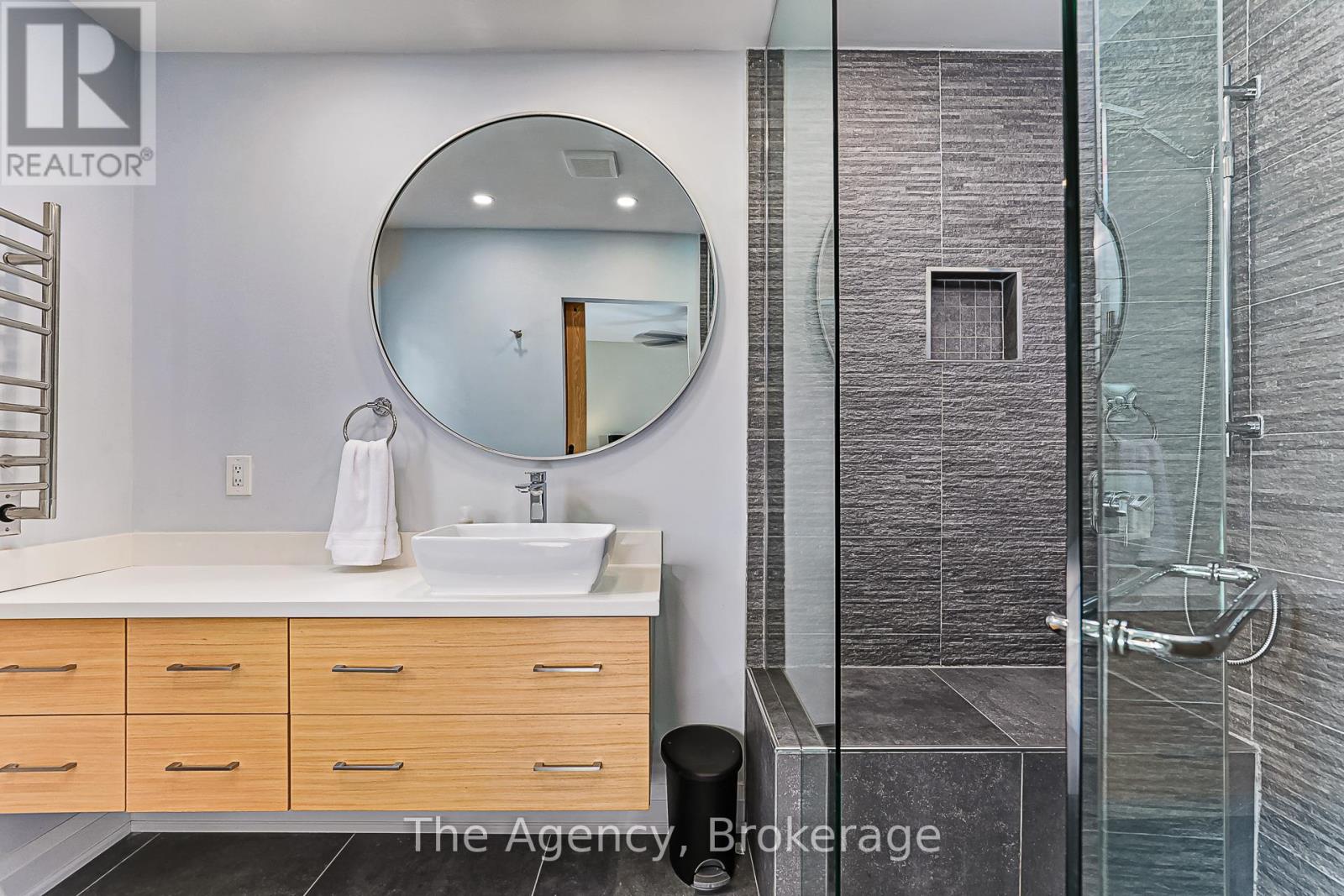 136 Grand Cypress Lane, Blue Mountains, Ontario  L9Y 0K6 - Photo 21 - X12793198