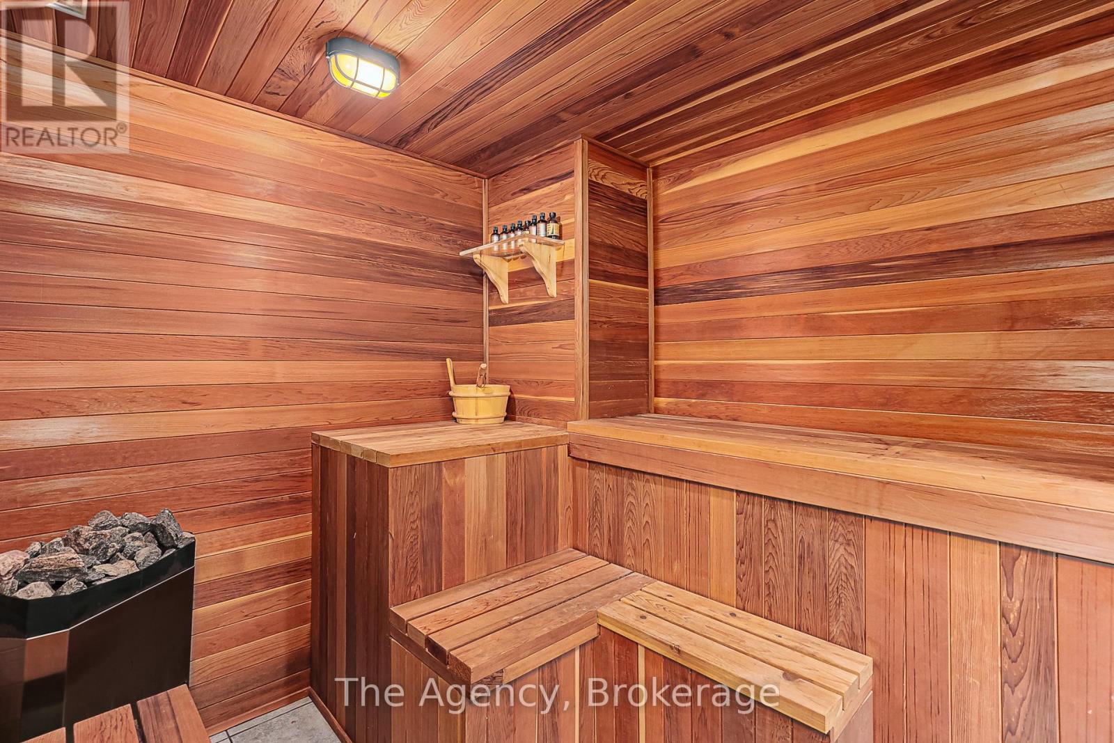 136 Grand Cypress Lane, Blue Mountains, Ontario  L9Y 0K6 - Photo 28 - X12793198